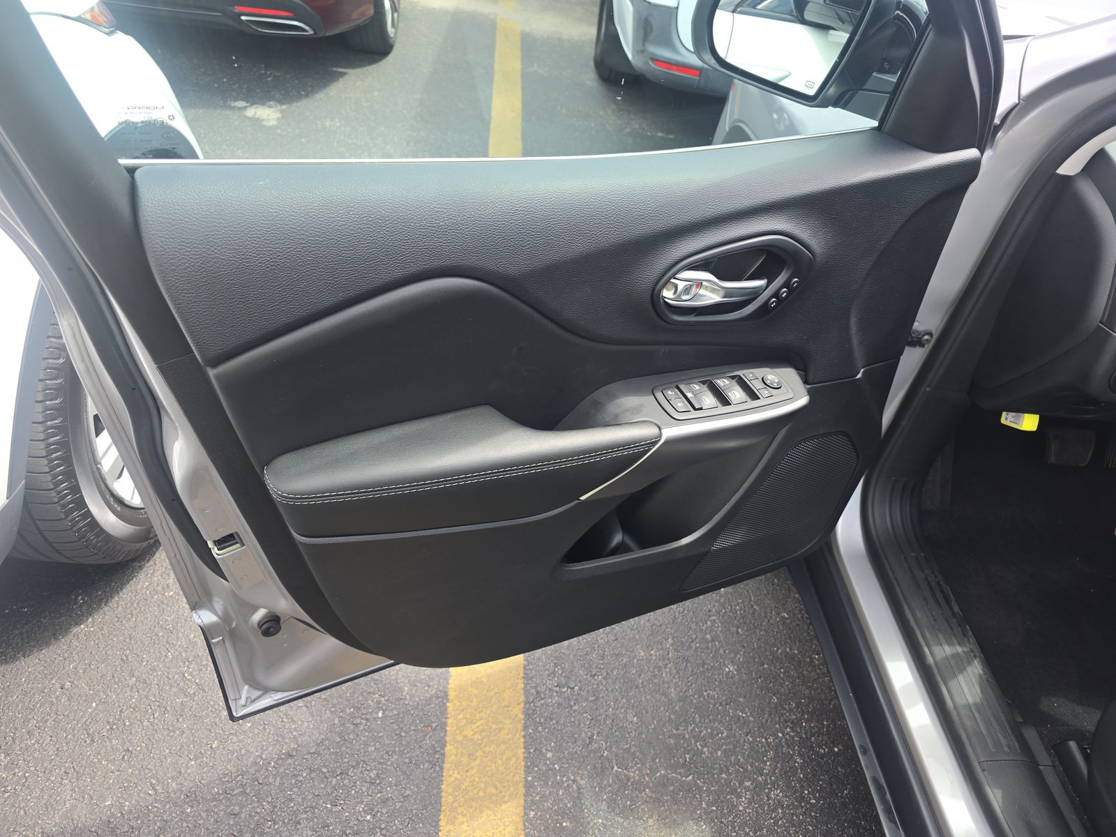 2022 Jeep Cherokee Limited AWD