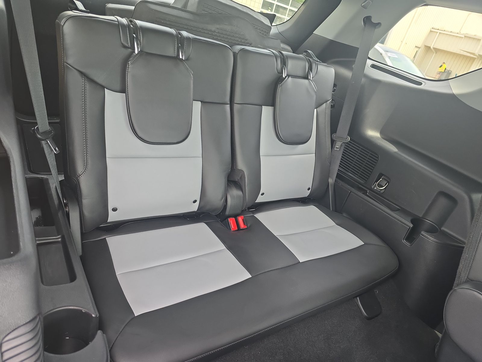 2022 Ford Explorer XLT AWD