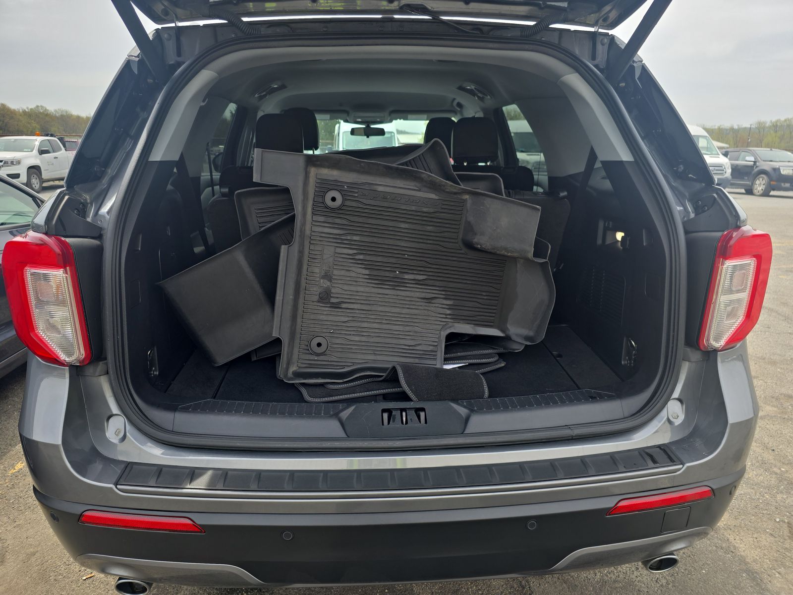 2022 Ford Explorer XLT AWD