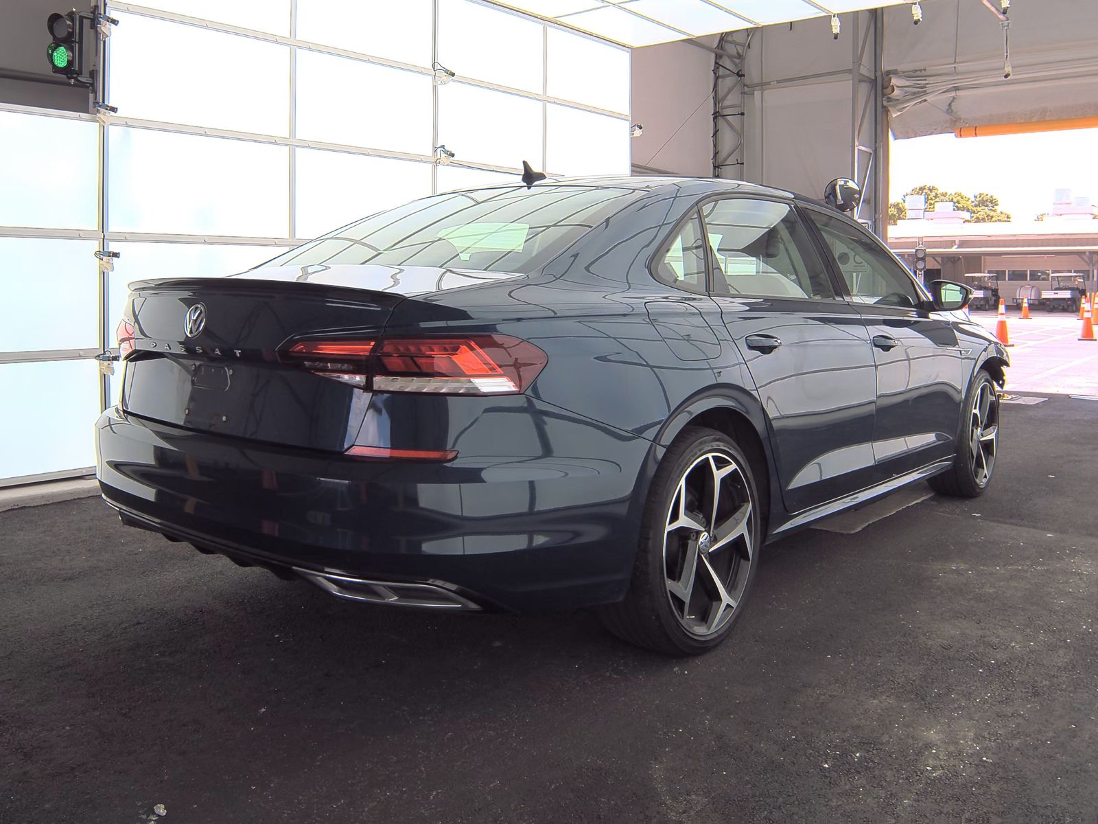2020 Volkswagen Passat 2.0T R-Line FWD