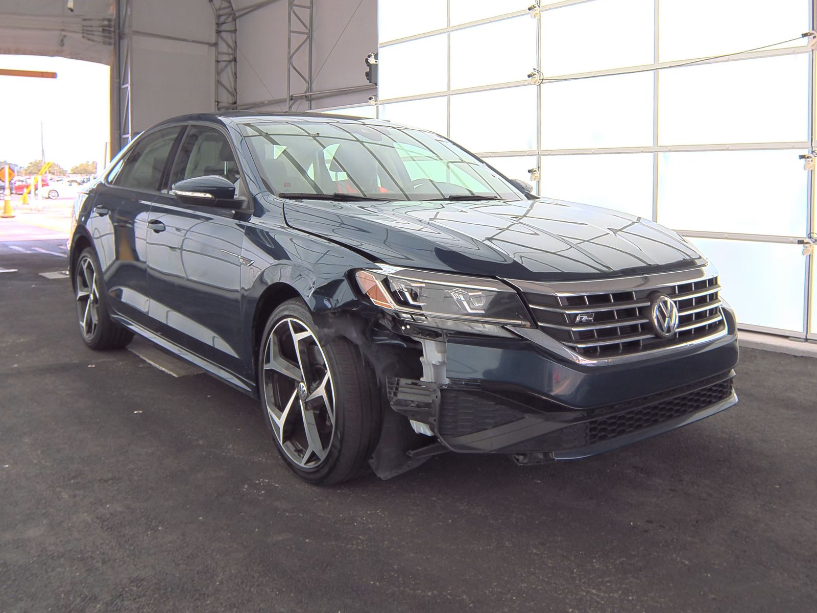 2020 Volkswagen Passat 2.0T R-Line FWD