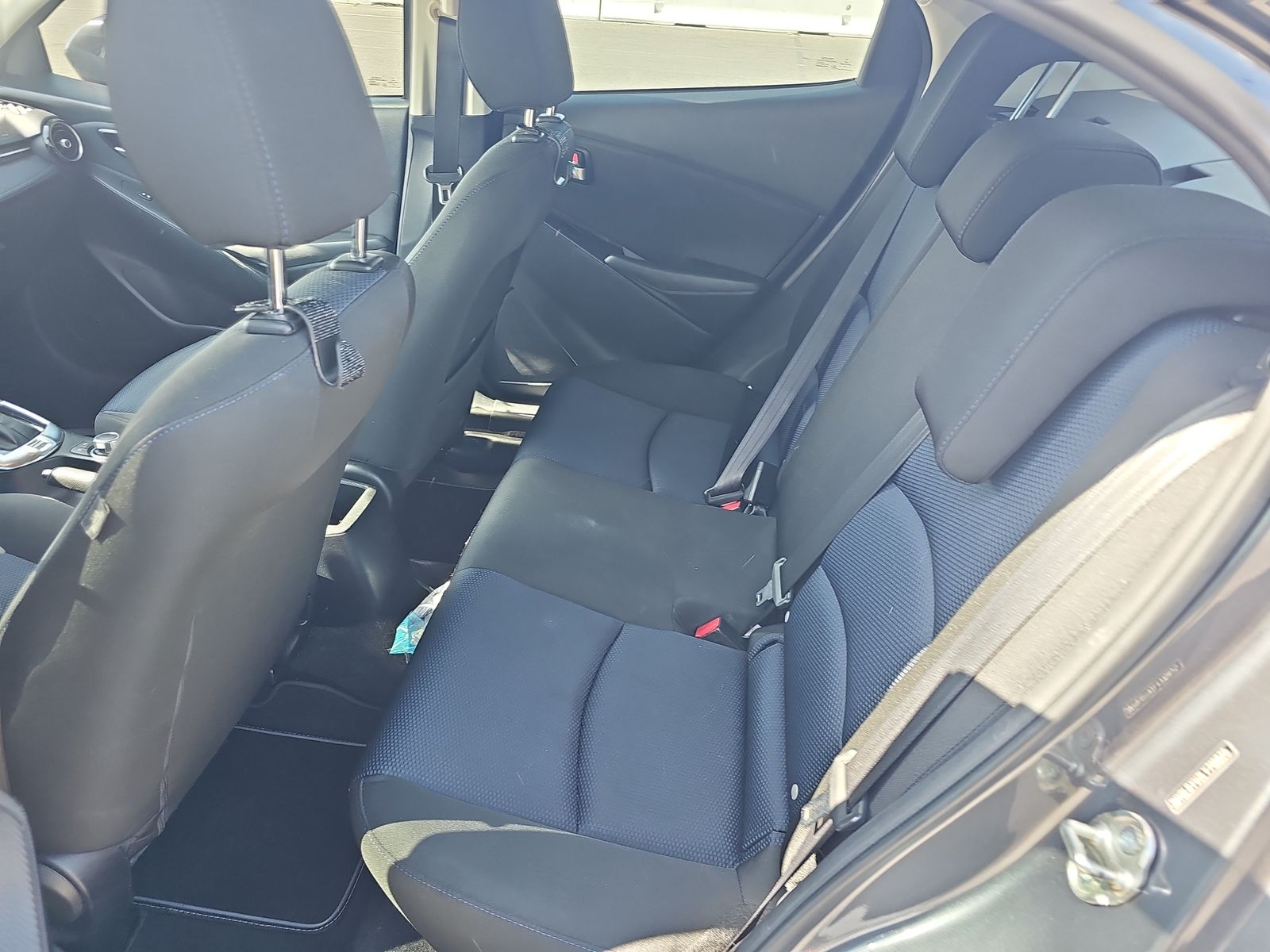 2020 Toyota Yaris LE FWD