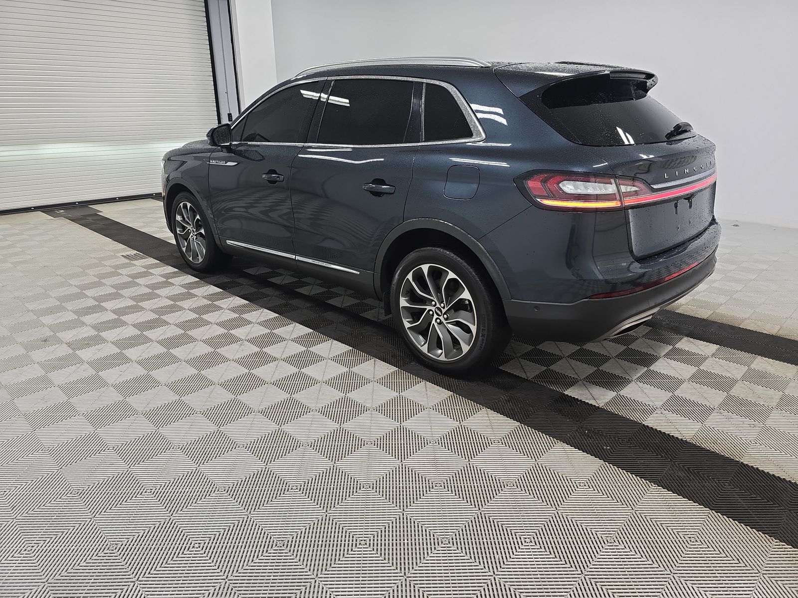 2022 Lincoln Nautilus Reserve AWD