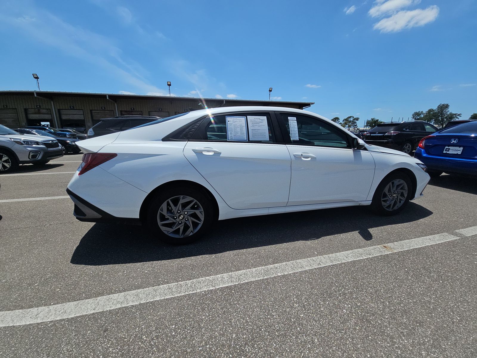 2024 Hyundai Elantra Hybrid Blue FWD