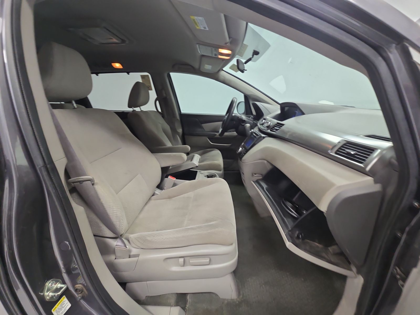 2016 Honda Odyssey SE FWD