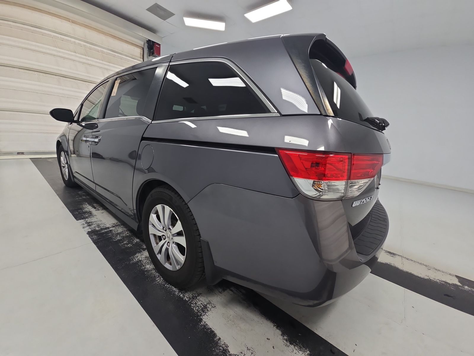 2016 Honda Odyssey SE FWD