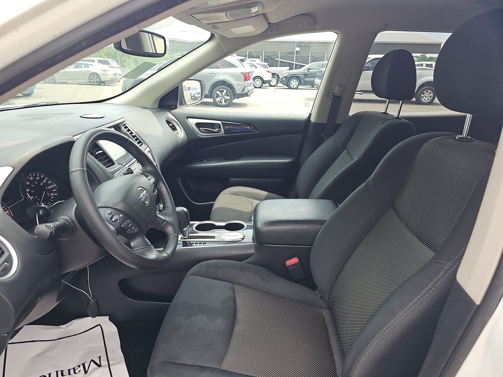 2019 Nissan Pathfinder SV FWD