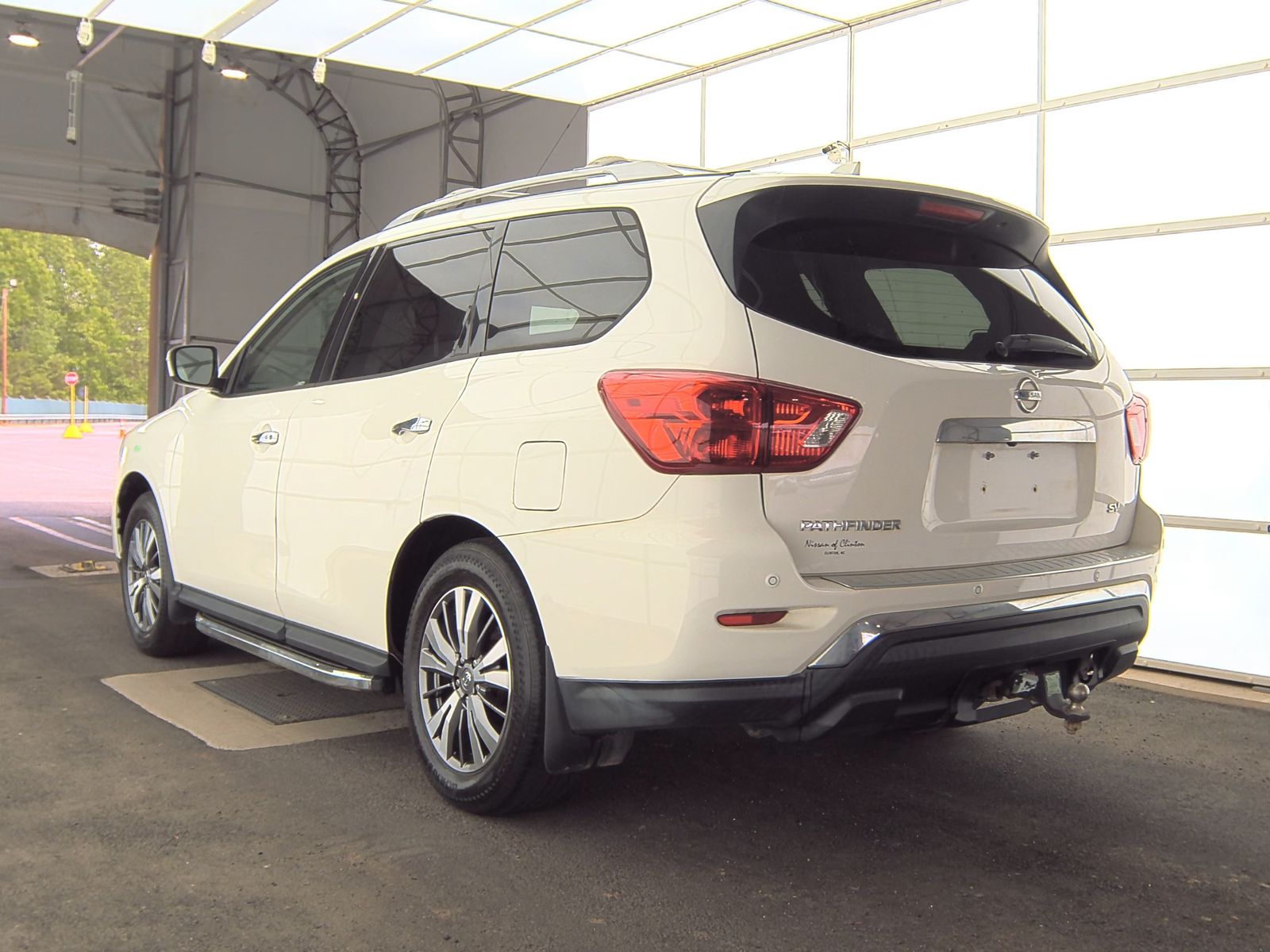 2019 Nissan Pathfinder SV FWD