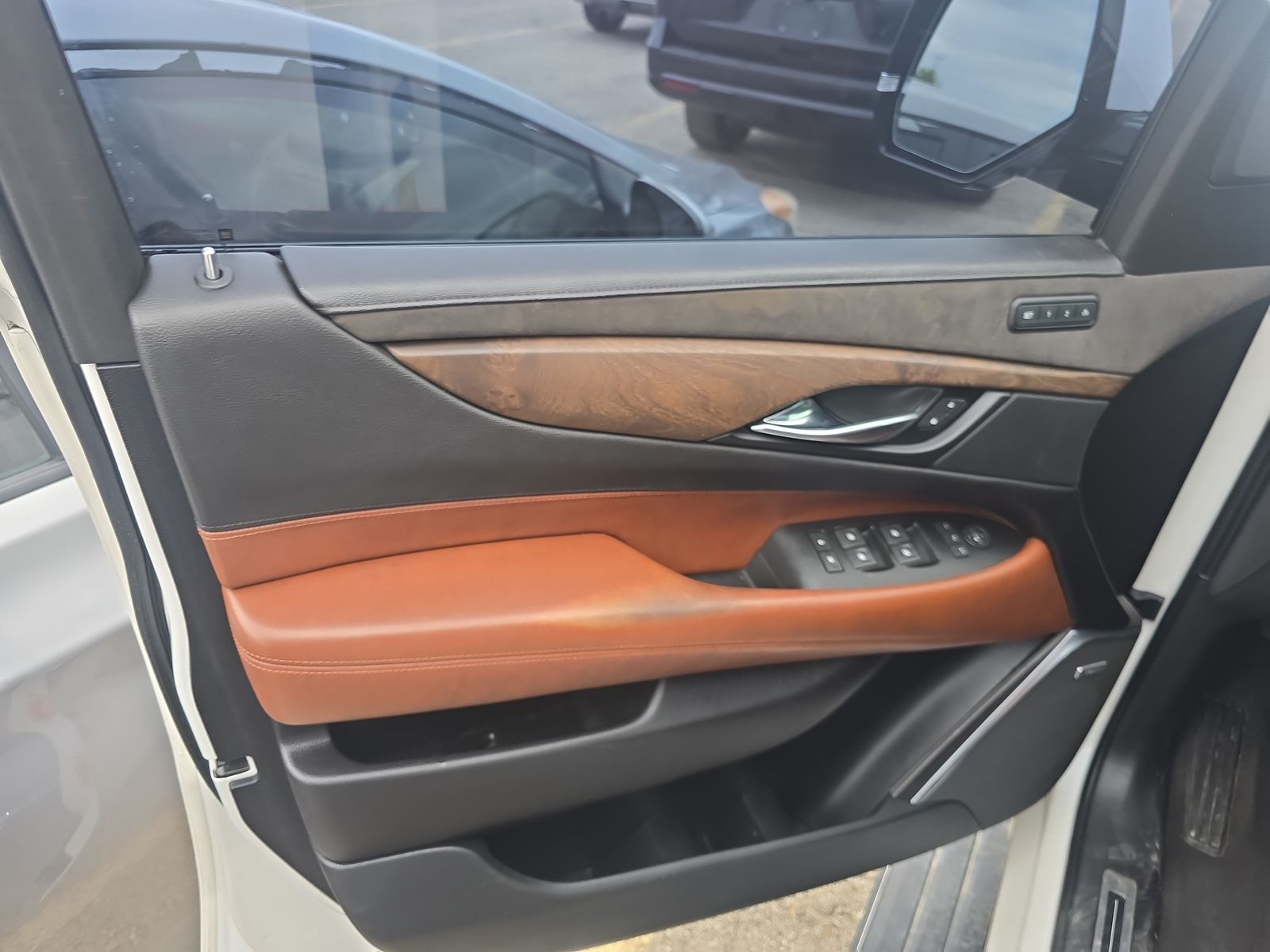 2018 Cadillac Escalade ESV Premium Luxury AWD