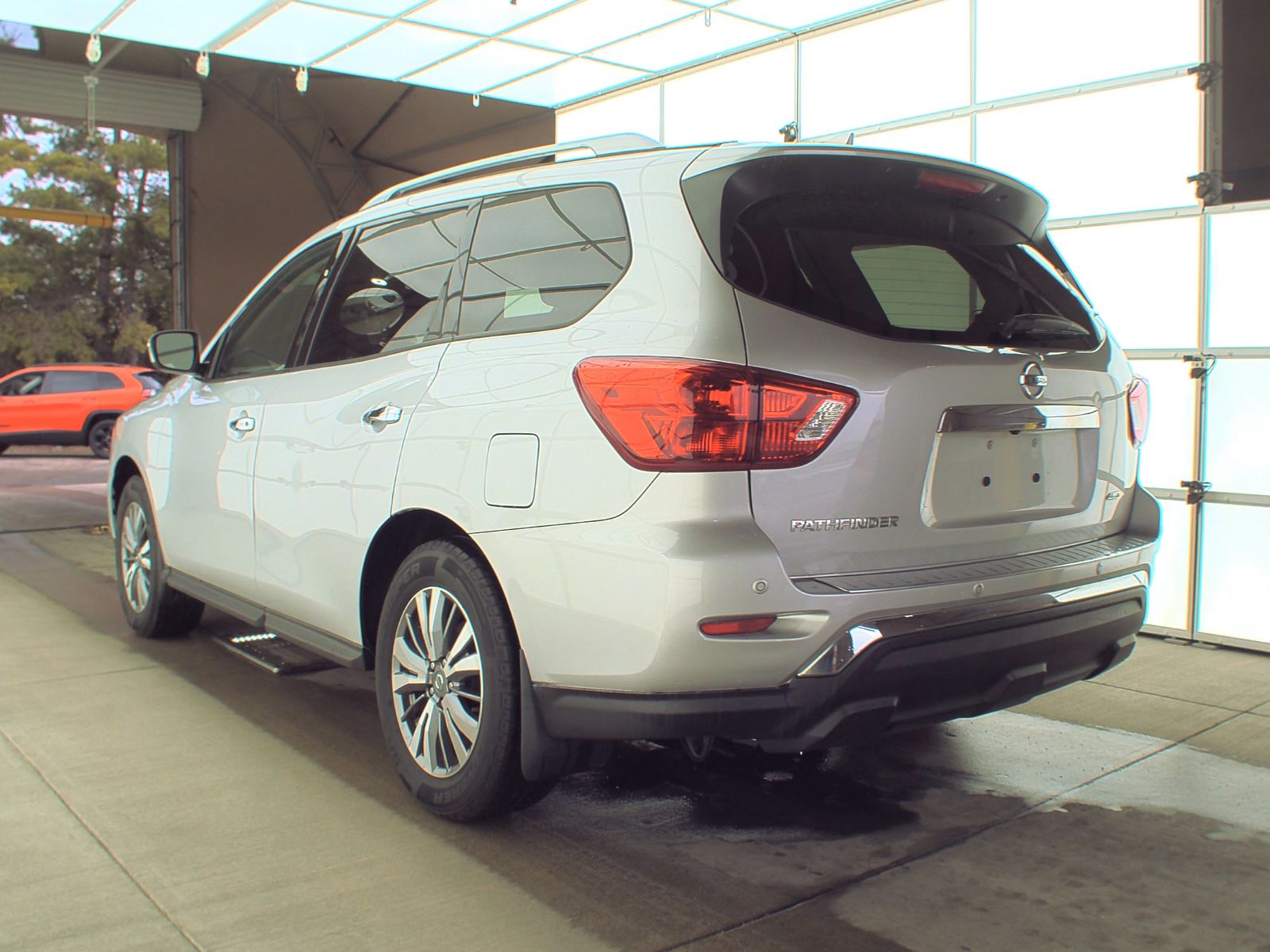 2020 Nissan Pathfinder S AWD
