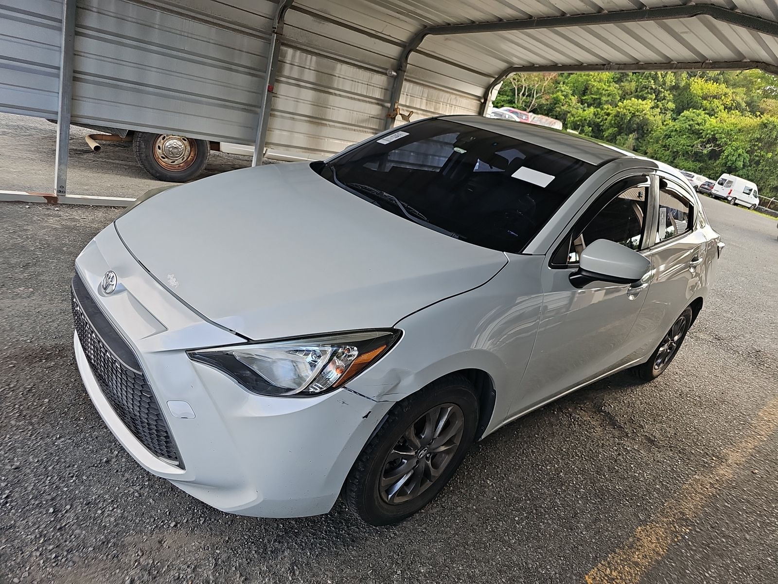 2020 Toyota Yaris L FWD