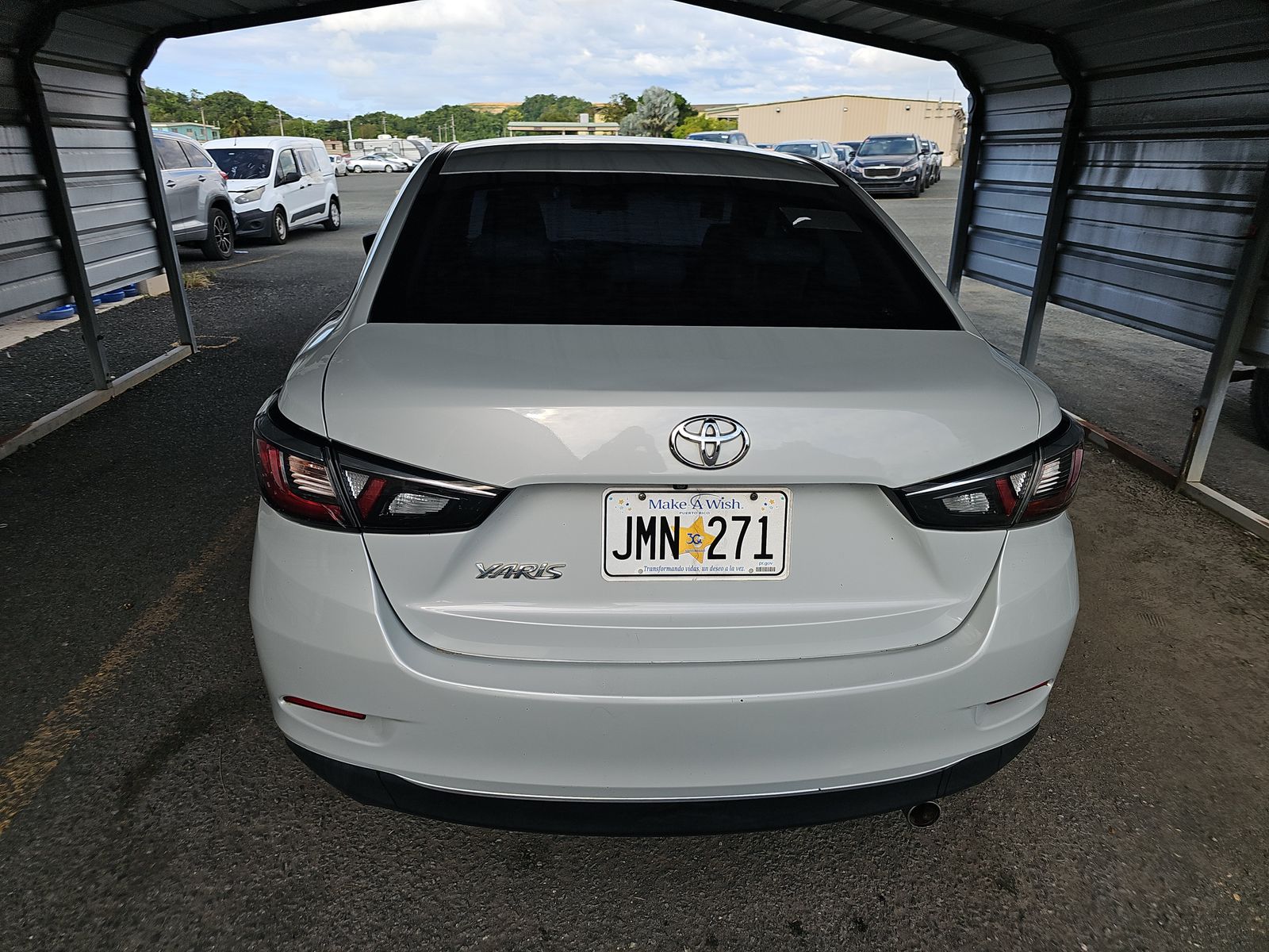 2020 Toyota Yaris L FWD