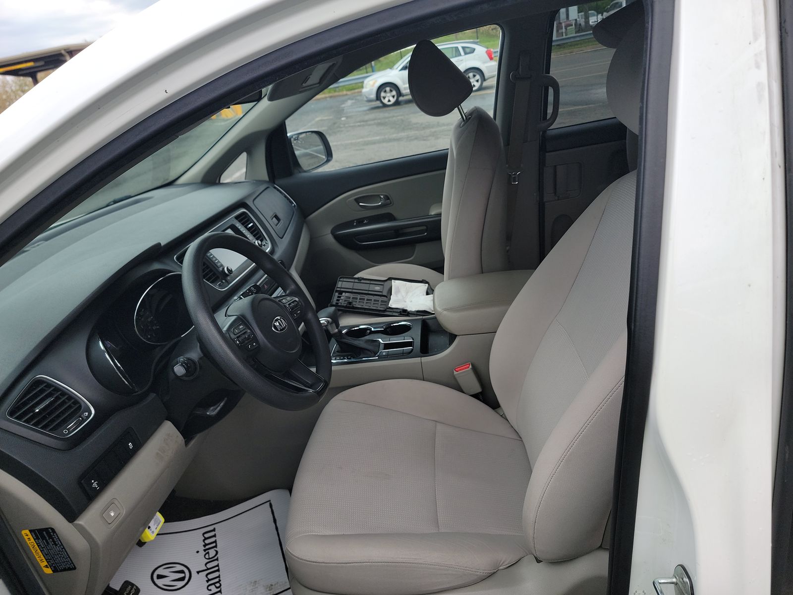 2020 Kia Sedona LX FWD