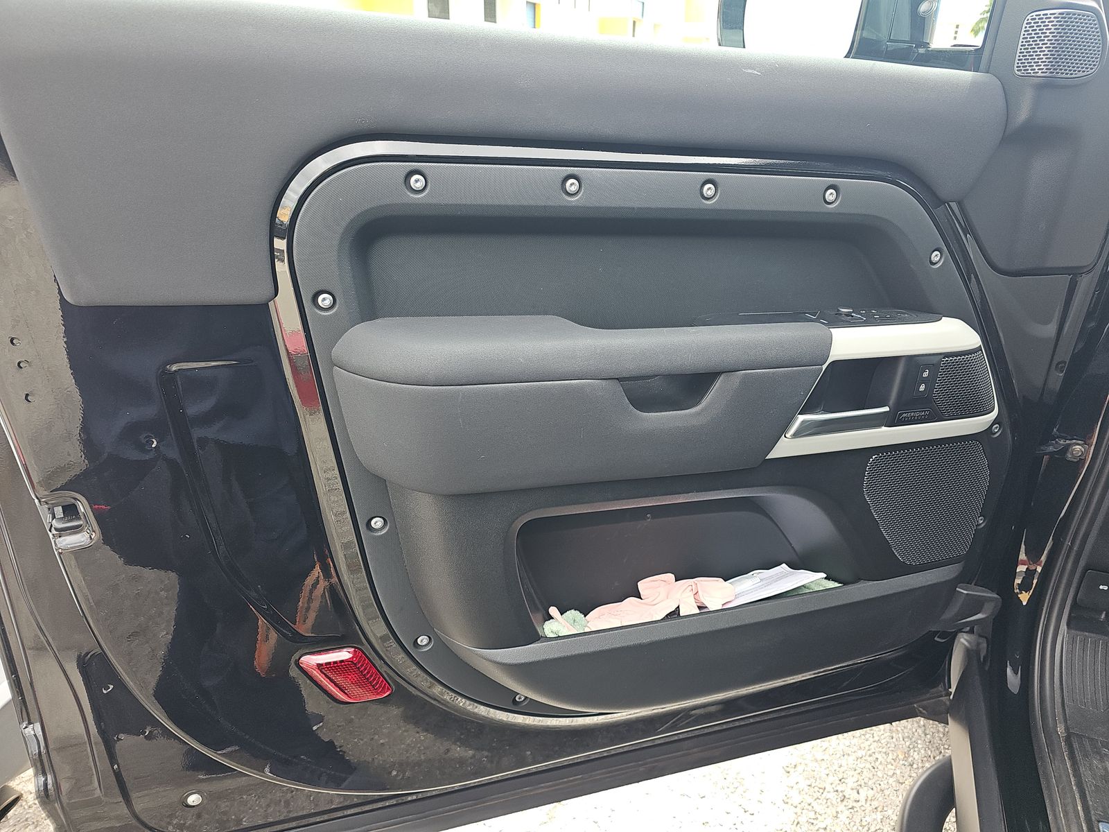 2022 Land Rover Defender 90 X-Dynamic SE AWD