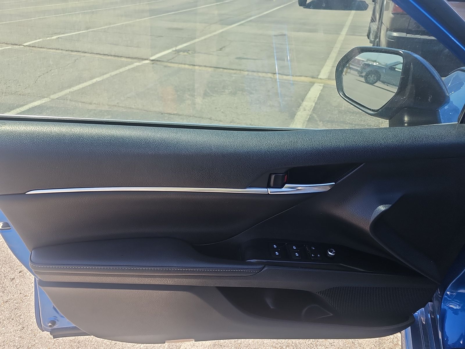 2019 Toyota Camry XSE FWD