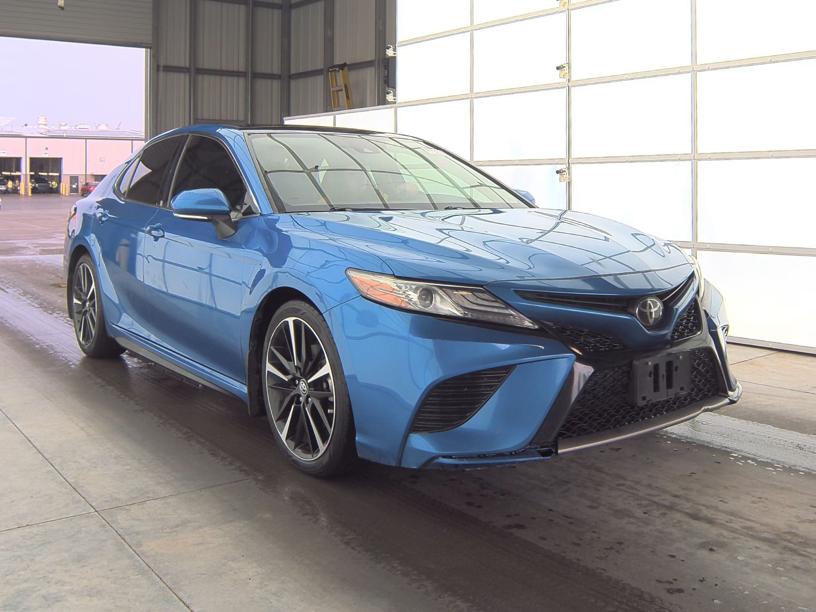 2019 Toyota Camry XSE FWD