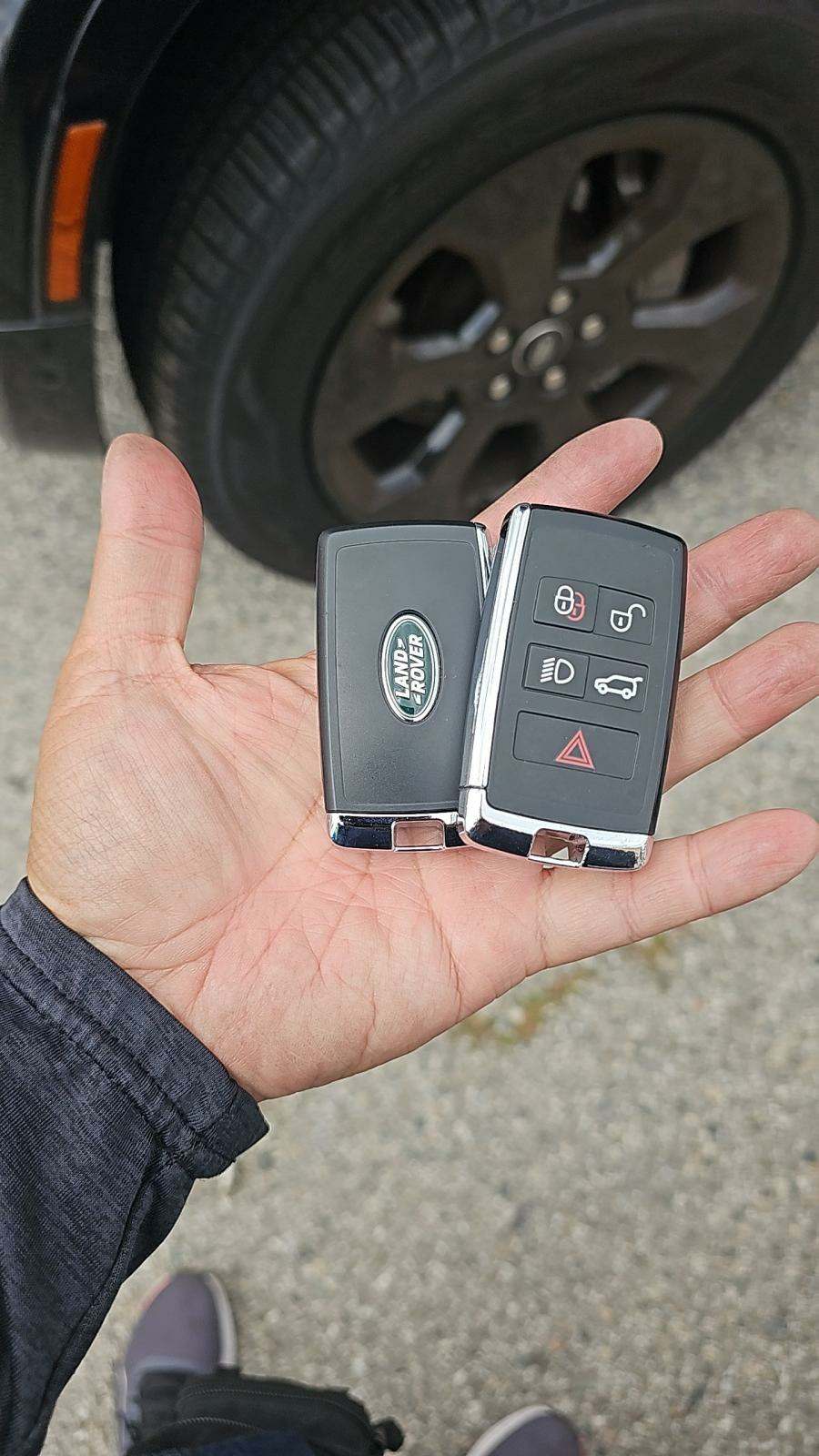 2022 Land Rover Defender 90 X-Dynamic SE AWD