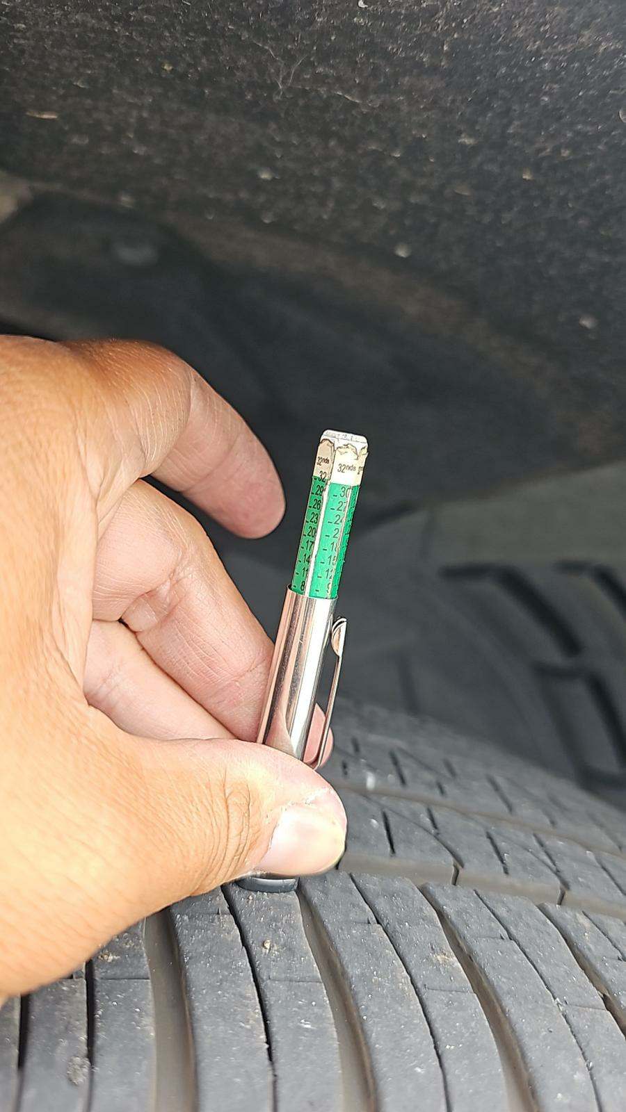 2022 Land Rover Defender 90 X-Dynamic SE AWD