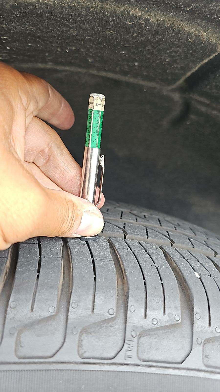 2022 Land Rover Defender 90 X-Dynamic SE AWD