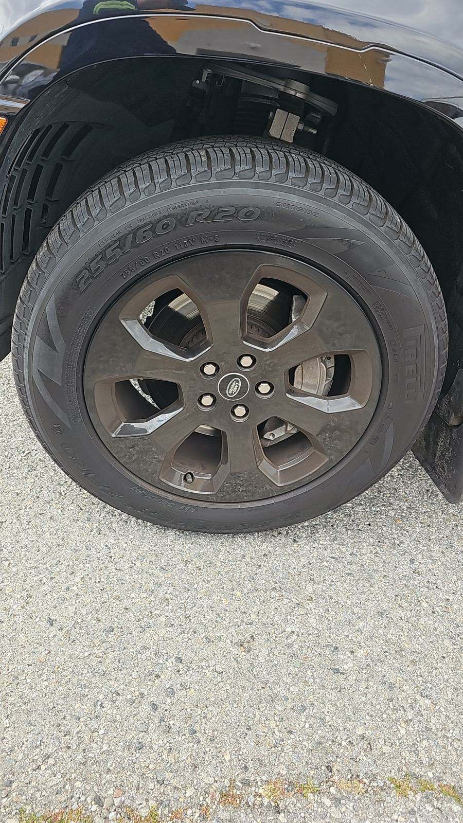 2022 Land Rover Defender 90 X-Dynamic SE AWD