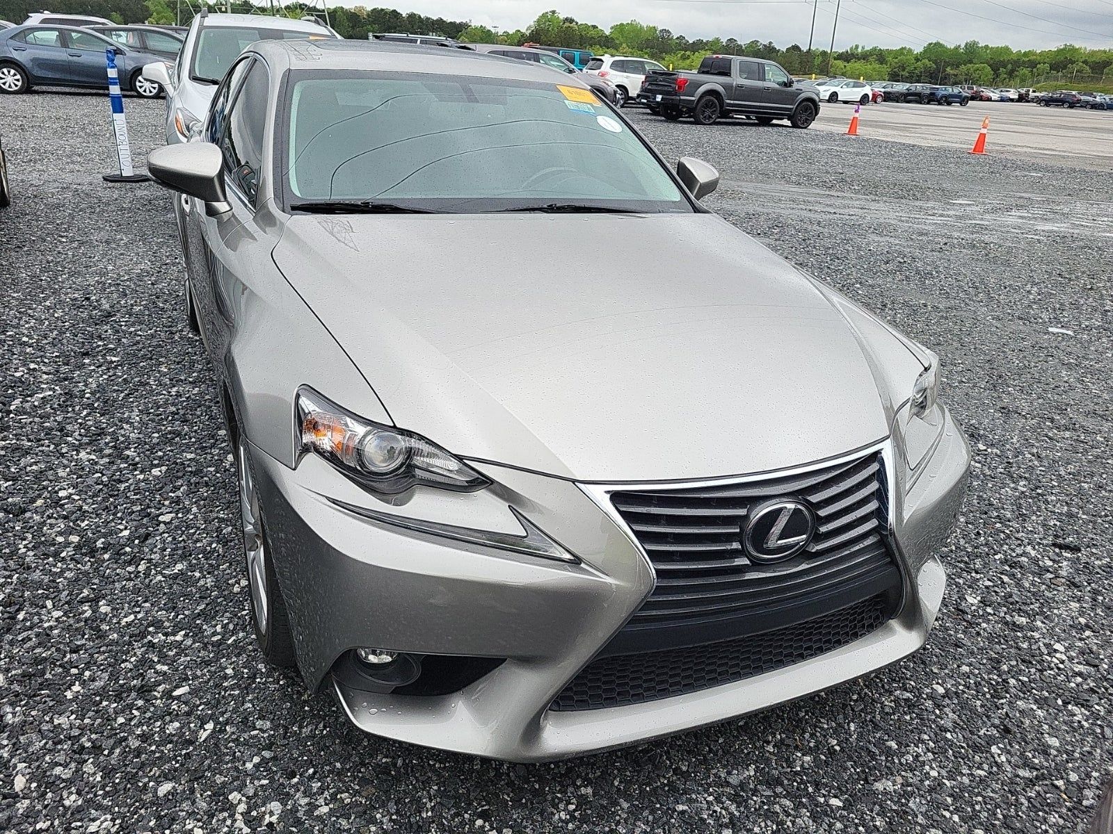 2016 Lexus IS IS 200t RWD