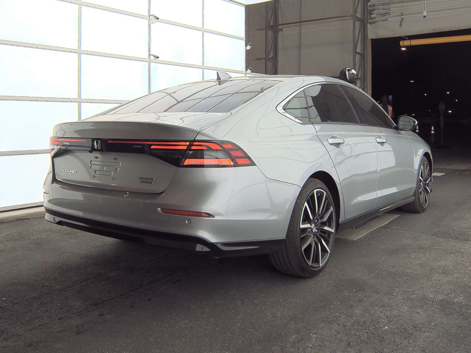 2024 Honda Accord Hybrid Touring FWD