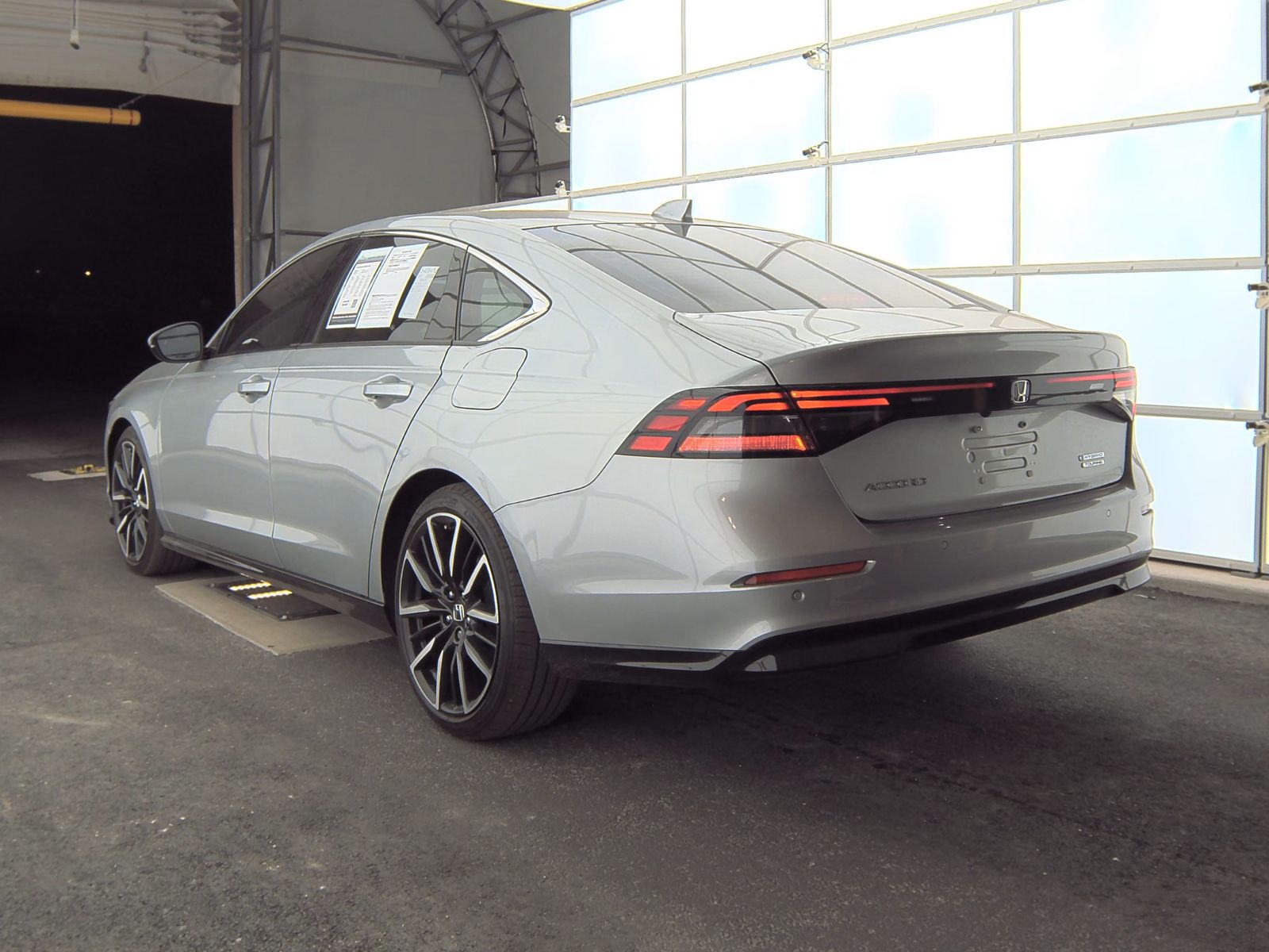 2024 Honda Accord Hybrid Touring FWD