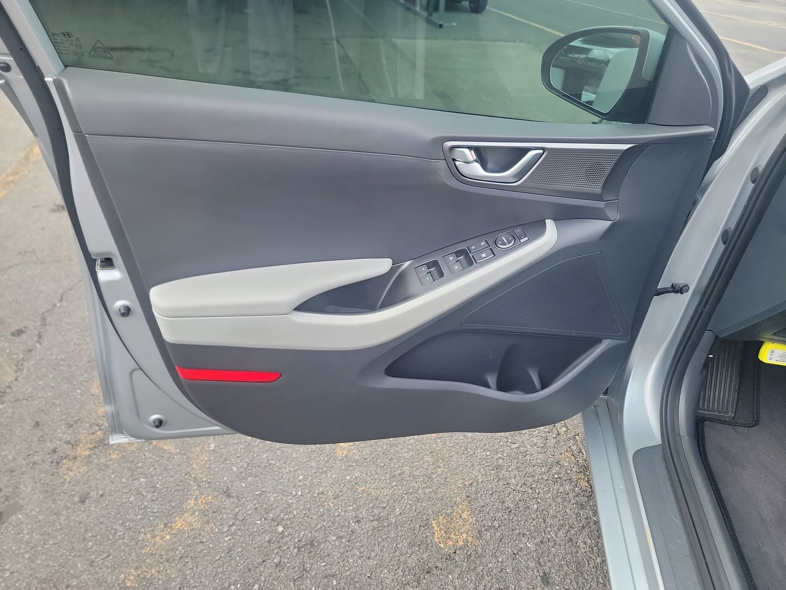 2022 Hyundai Ioniq Hybrid SEL FWD