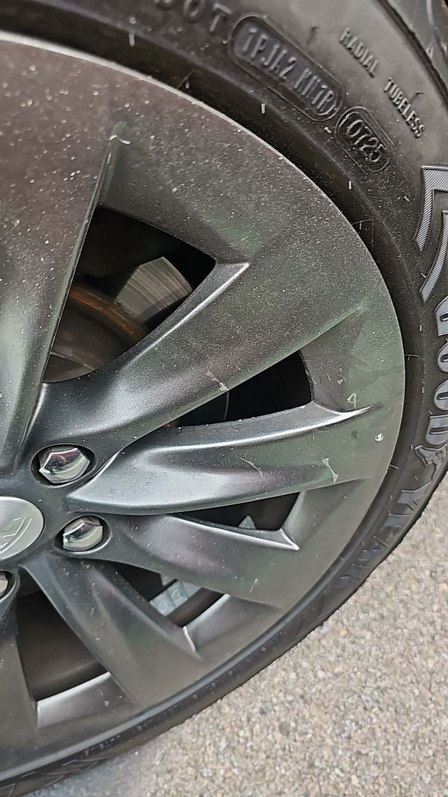 2016 Tesla Model S 90D AWD