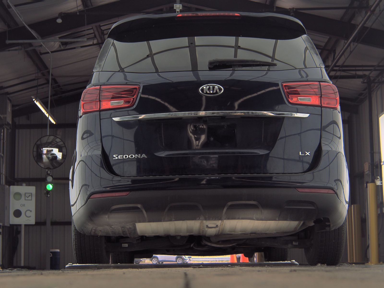 2019 Kia Sedona LX FWD