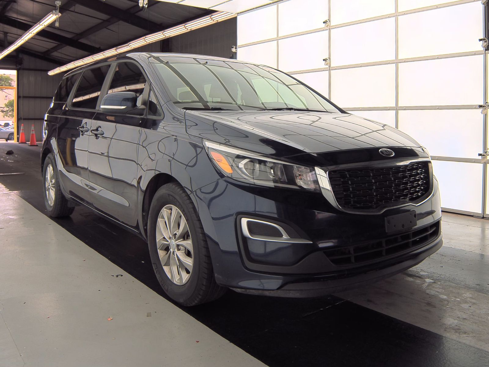 2019 Kia Sedona LX FWD