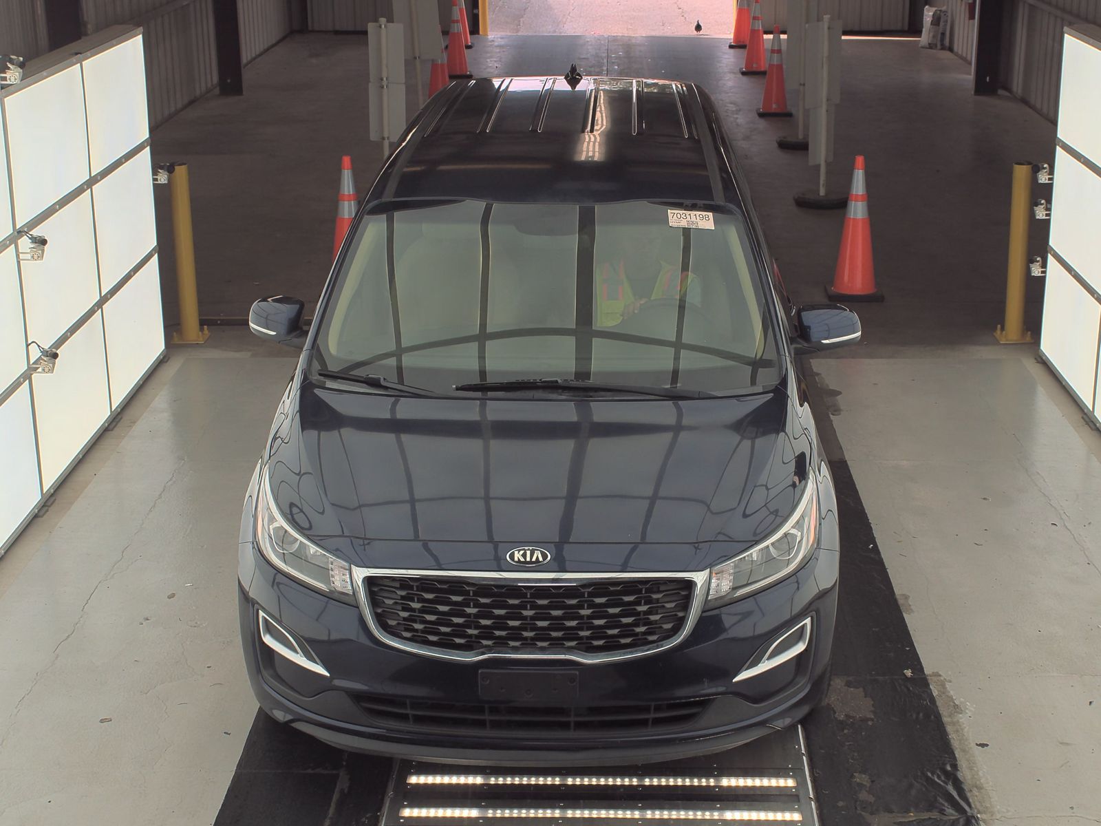2019 Kia Sedona LX FWD