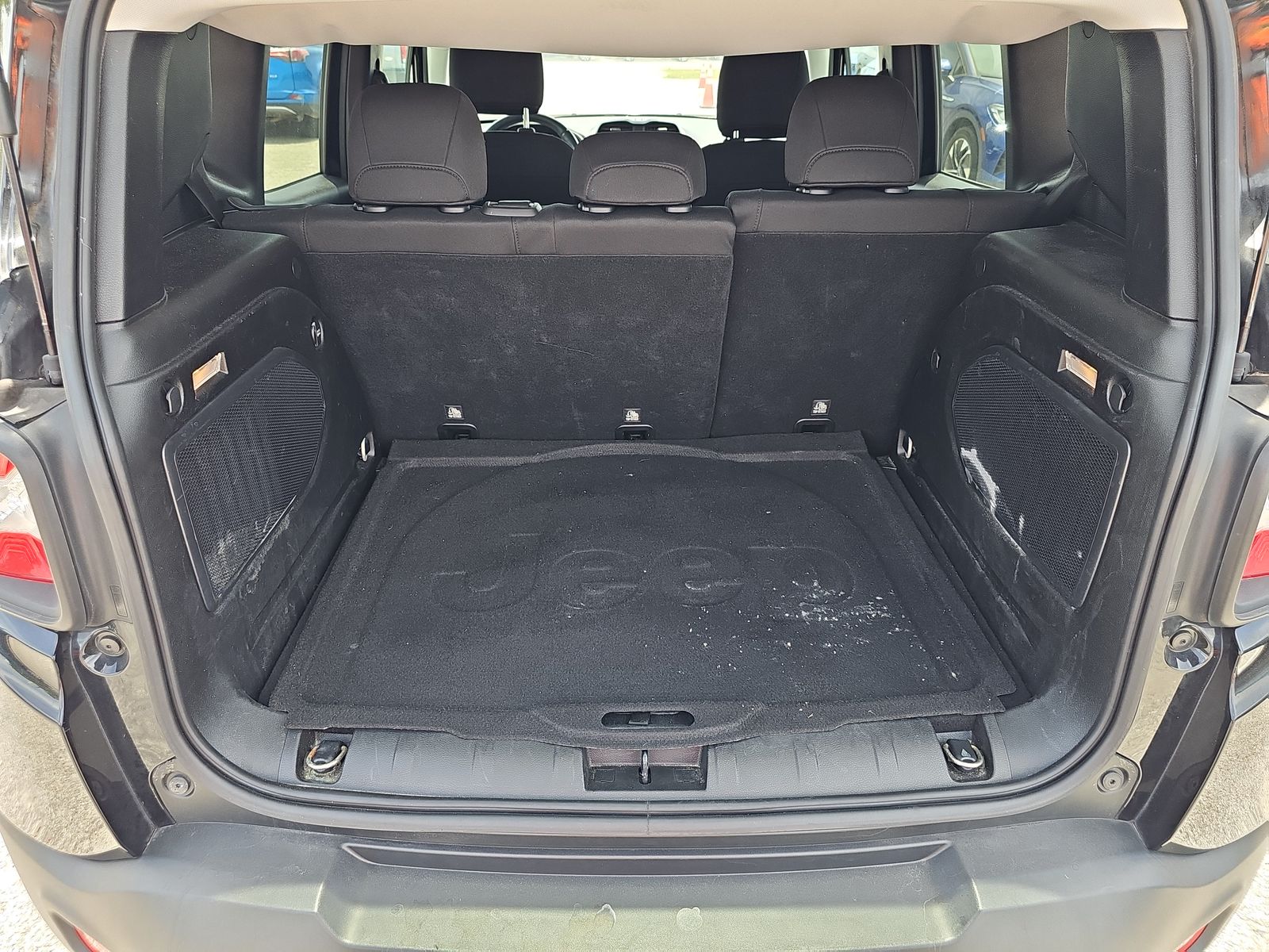 2015 Jeep Renegade Latitude FWD