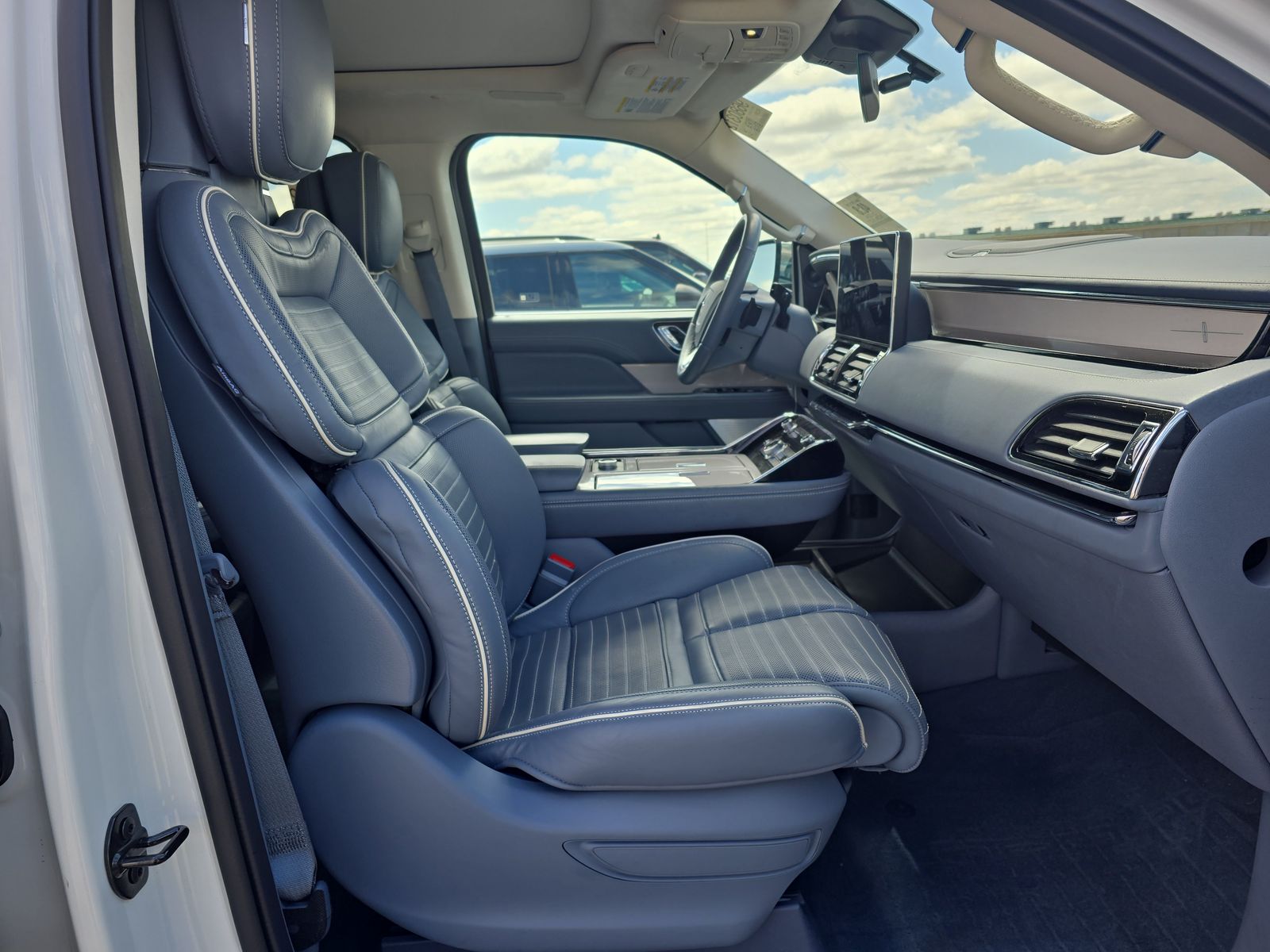 2024 Lincoln Navigator Black Label AWD