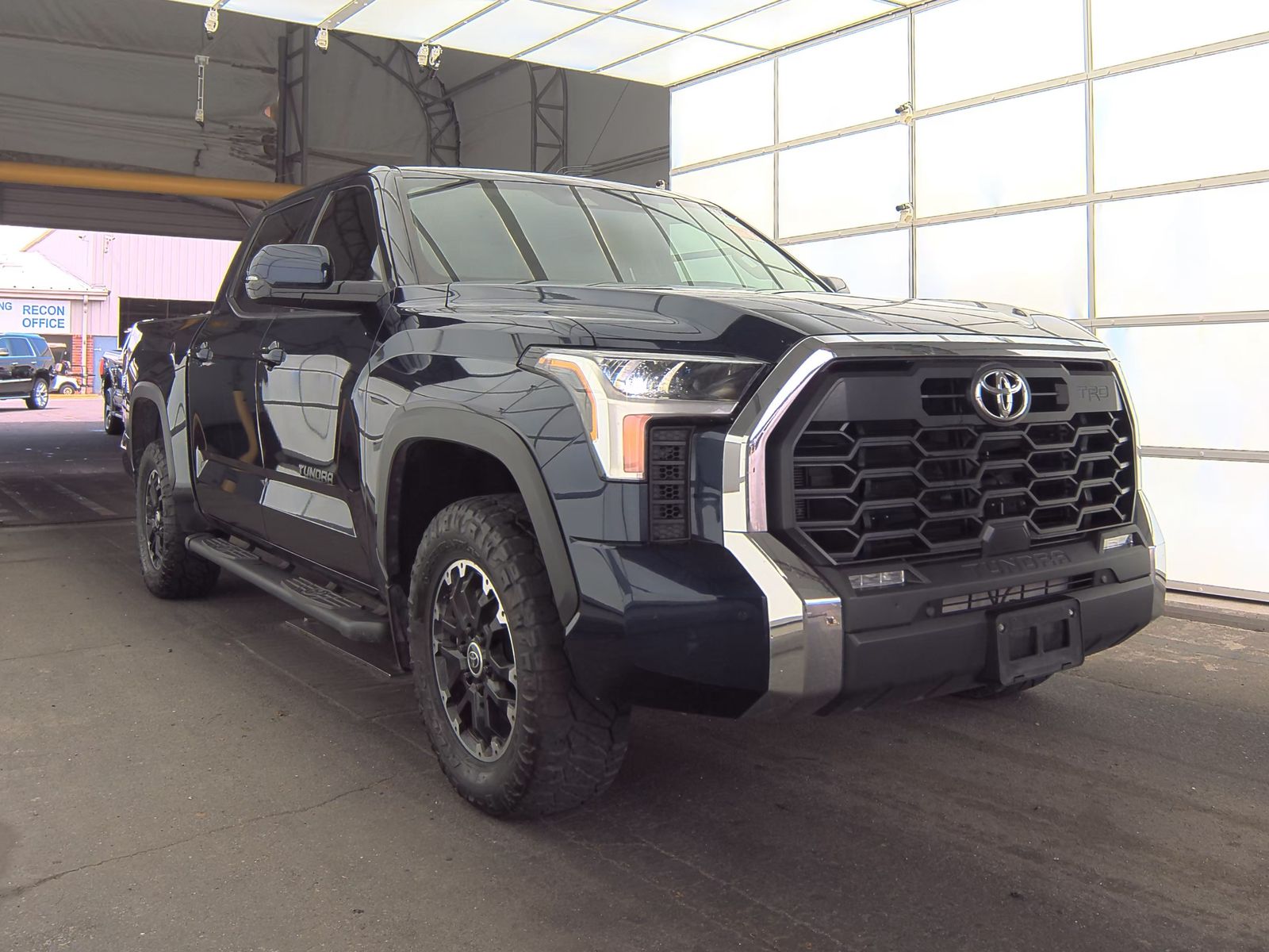 2023 Toyota Tundra SR5 AWD