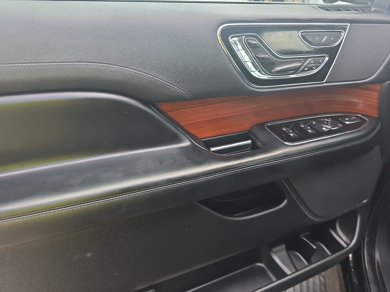2020 Lincoln Navigator Reserve RWD