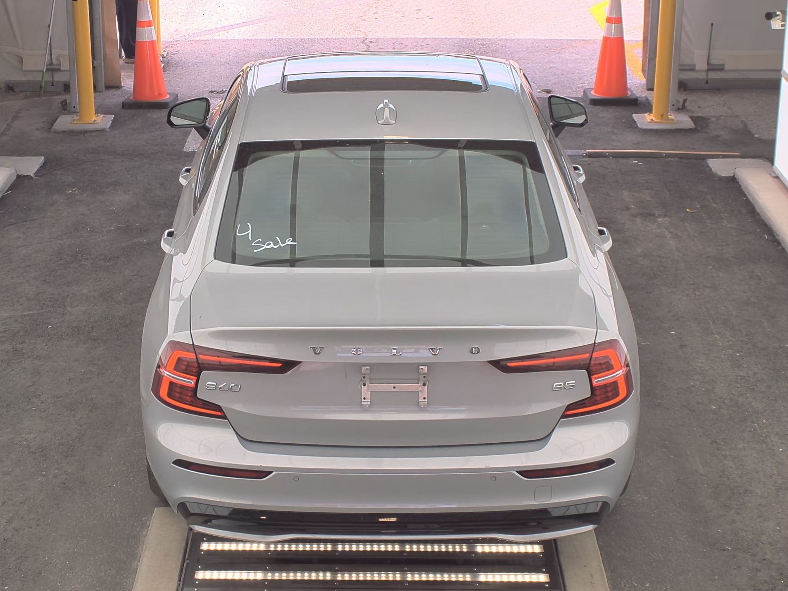 2024 Volvo S60 B5 Plus FWD