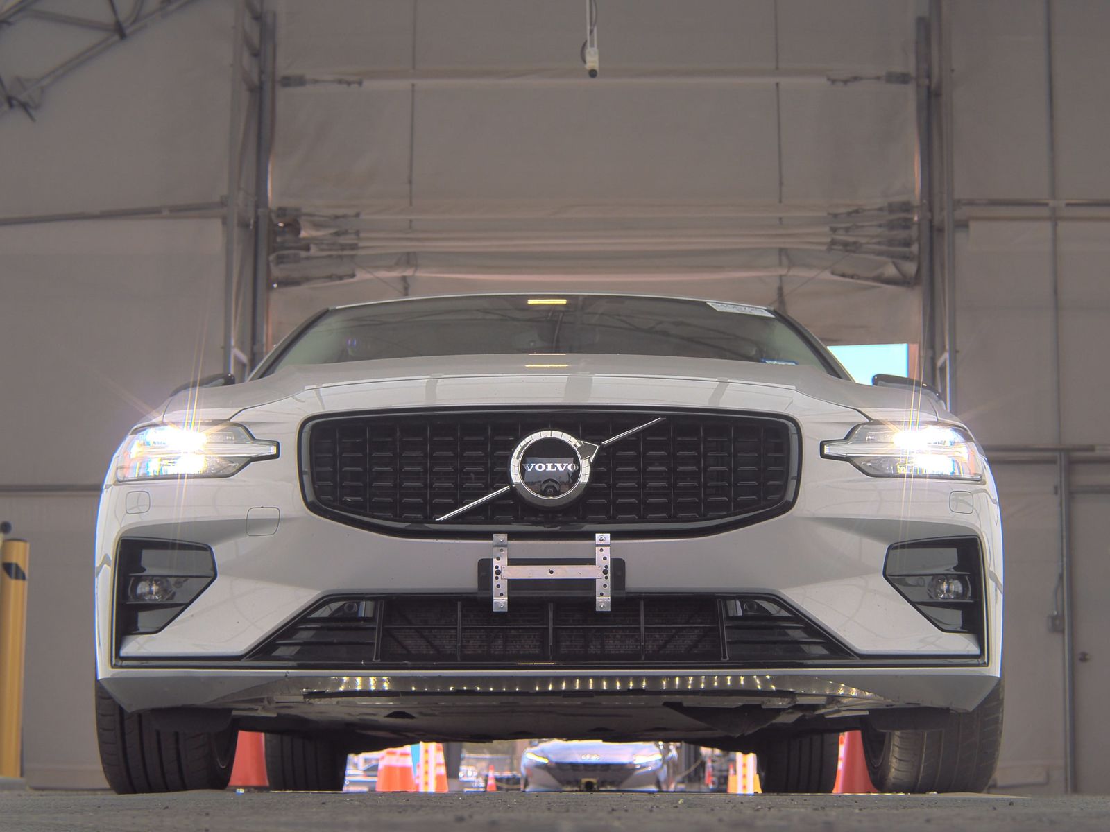 2024 Volvo S60 B5 Plus FWD