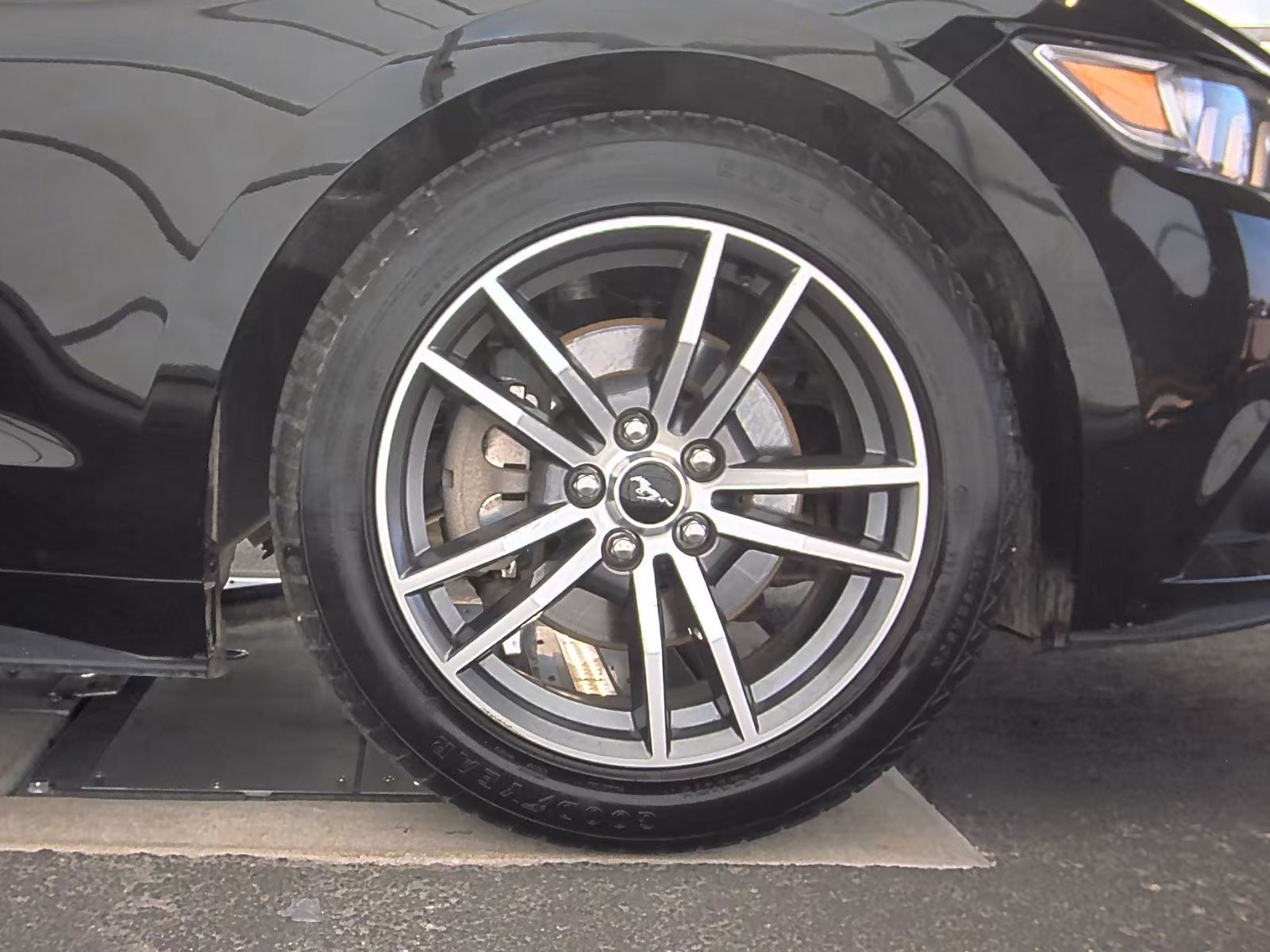 2015 Ford Mustang EcoBoost Premium RWD