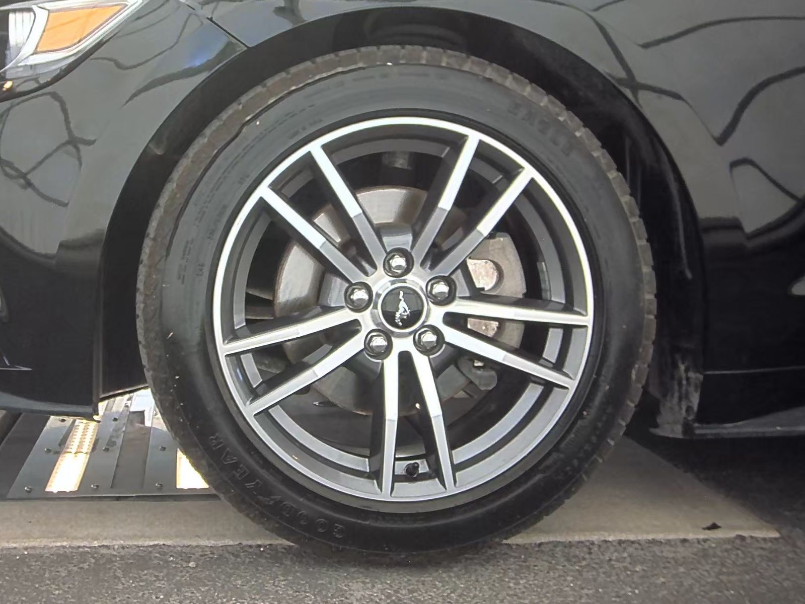 2015 Ford Mustang EcoBoost Premium RWD