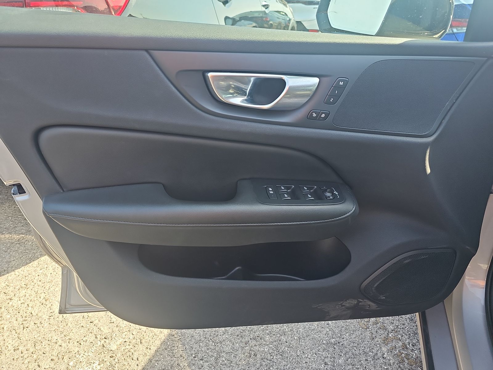 2024 Volvo S60 B5 Plus FWD