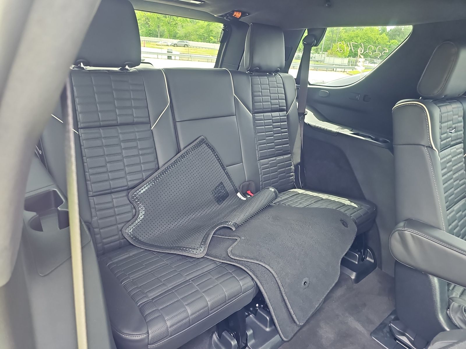 2023 Cadillac Escalade Premium Luxury Platinum AWD