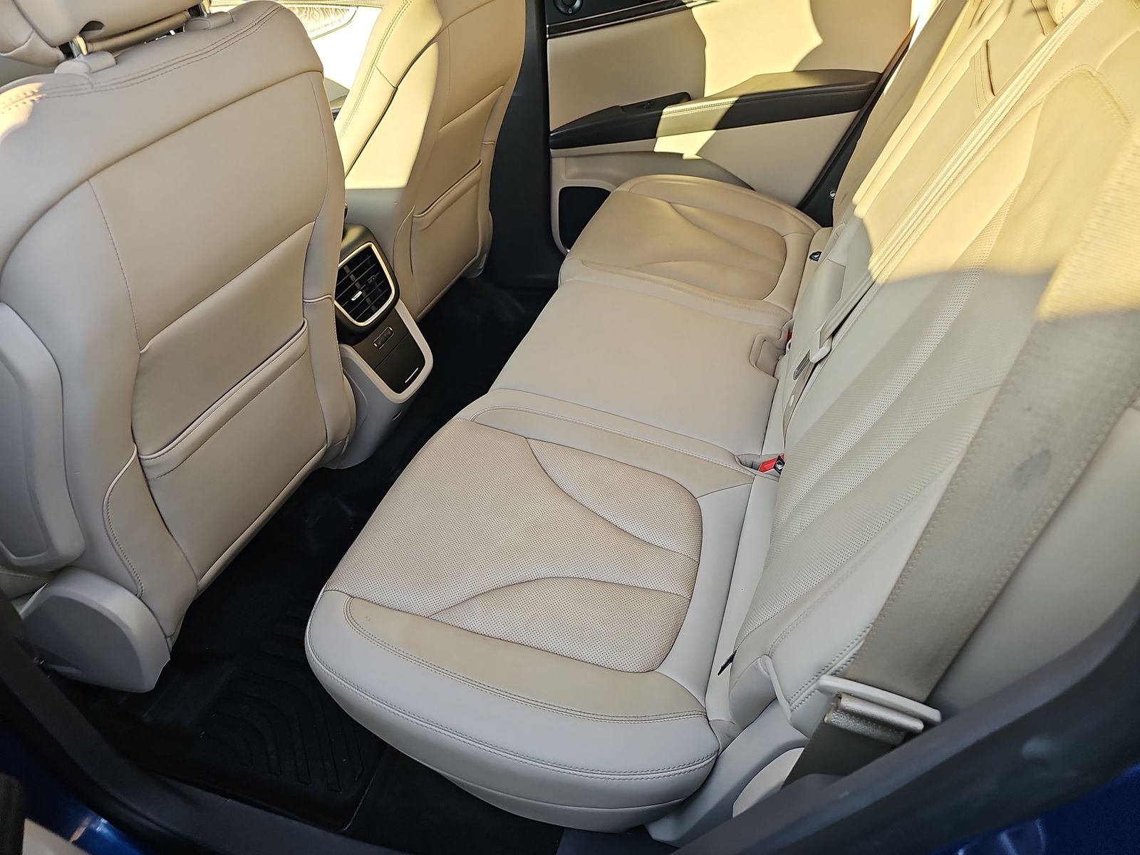 2020 Lincoln Nautilus Reserve AWD