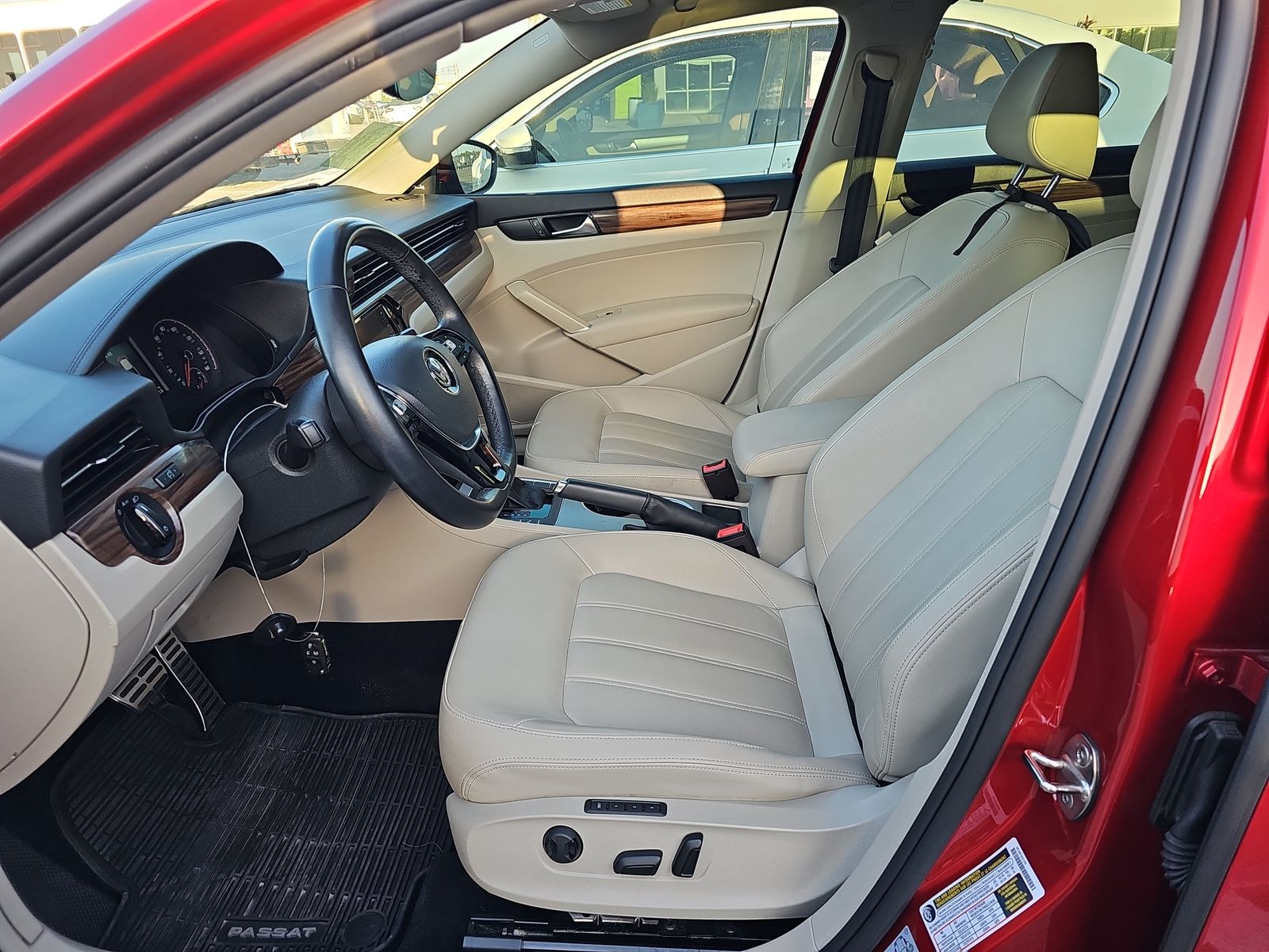 2020 Volkswagen Passat 2.0T SEL FWD