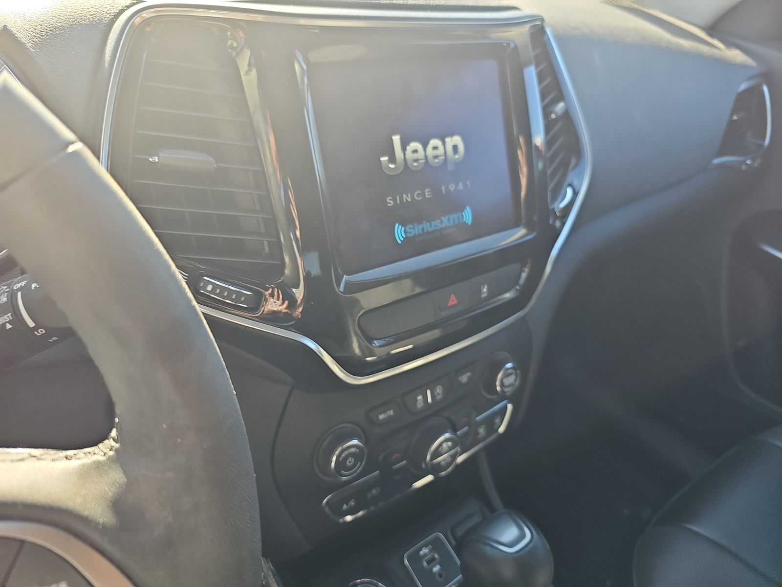 2022 Jeep Cherokee Limited AWD
