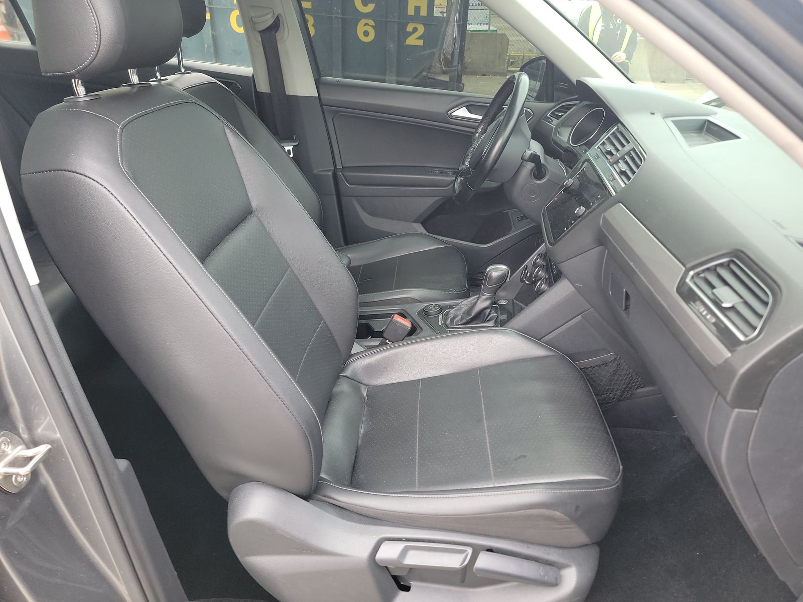 2018 Volkswagen Tiguan 2.0T SEL AWD