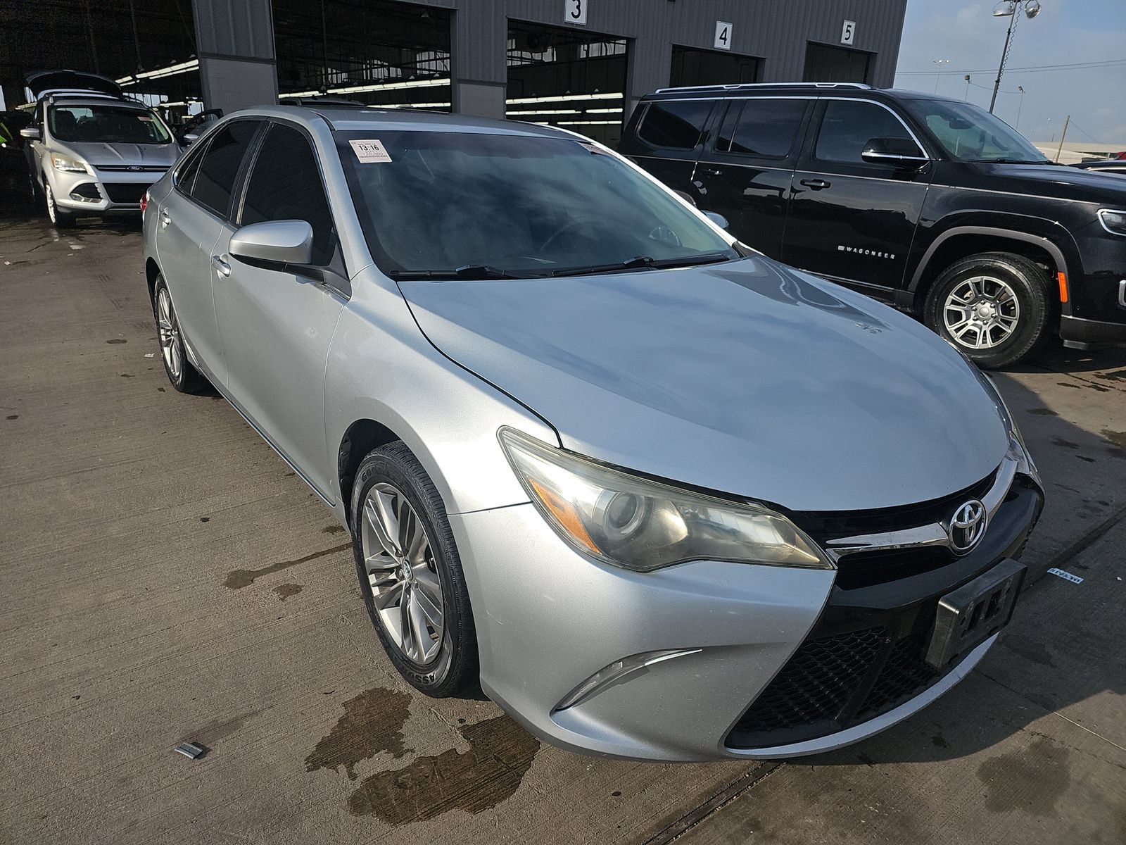 2017 Toyota Camry SE FWD