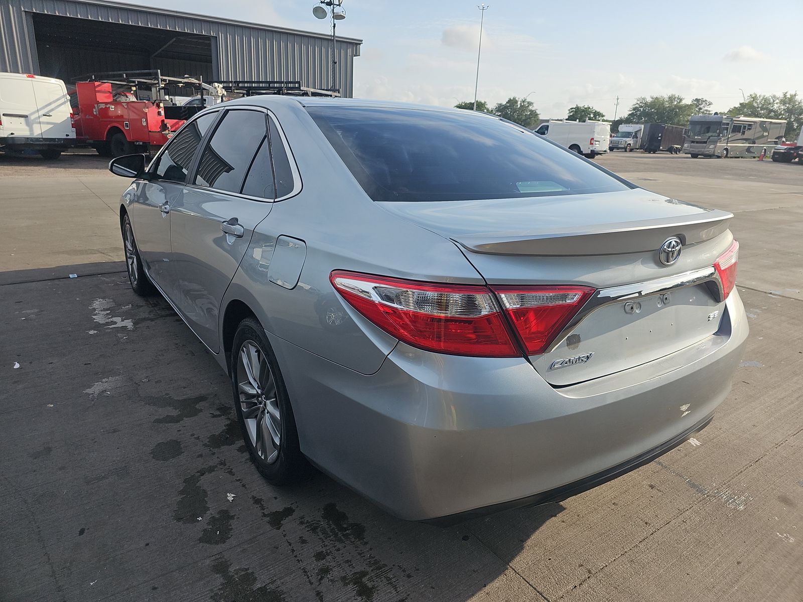 2017 Toyota Camry SE FWD