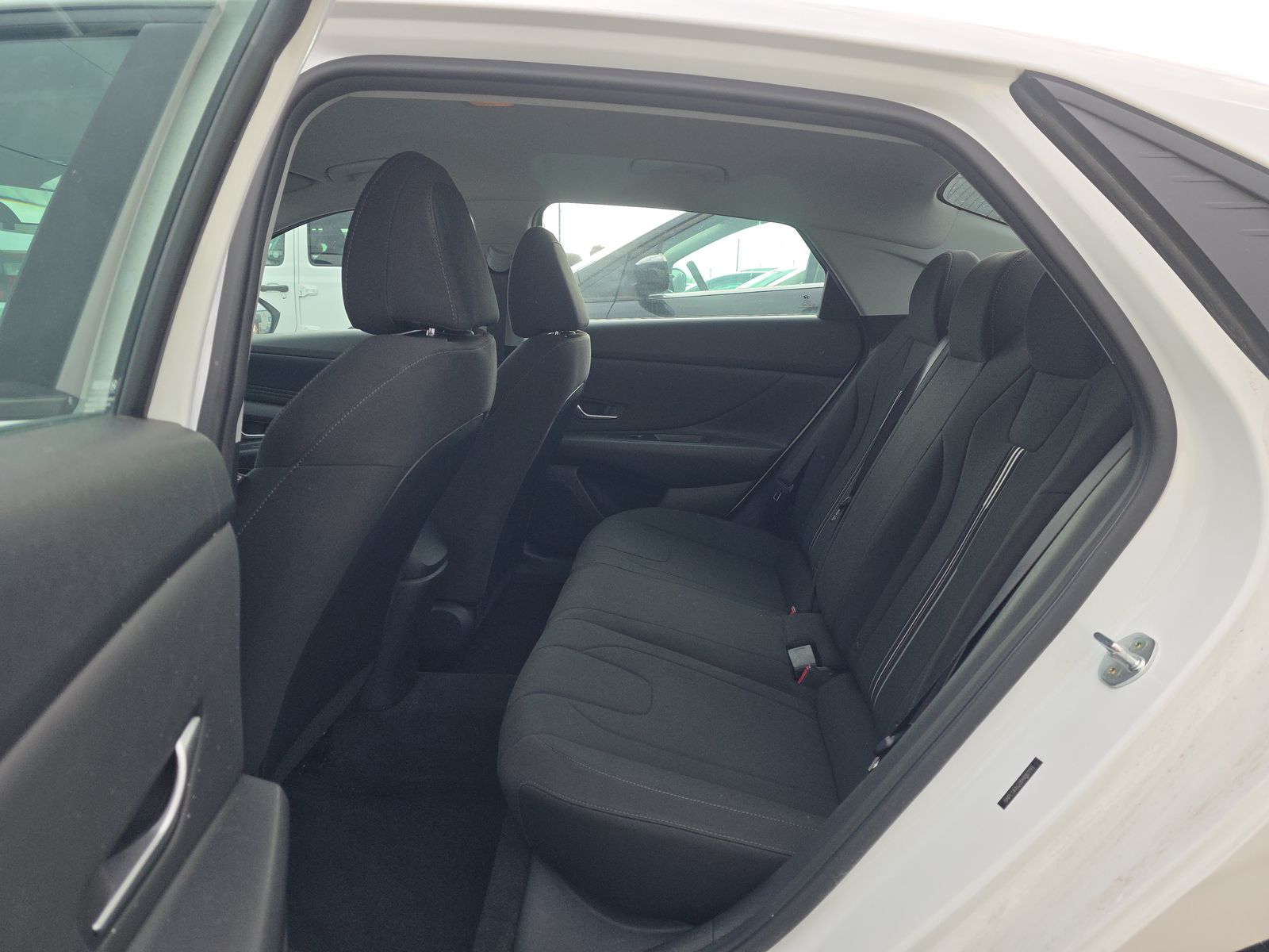 2023 Hyundai Elantra SEL FWD