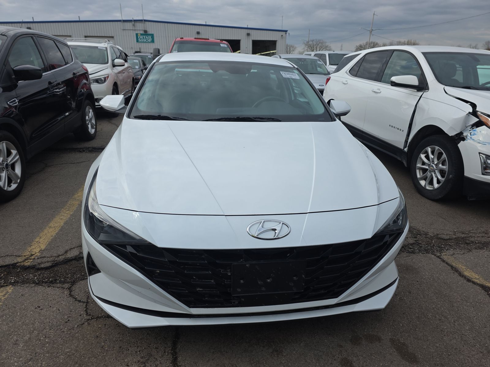 2023 Hyundai Elantra SEL FWD